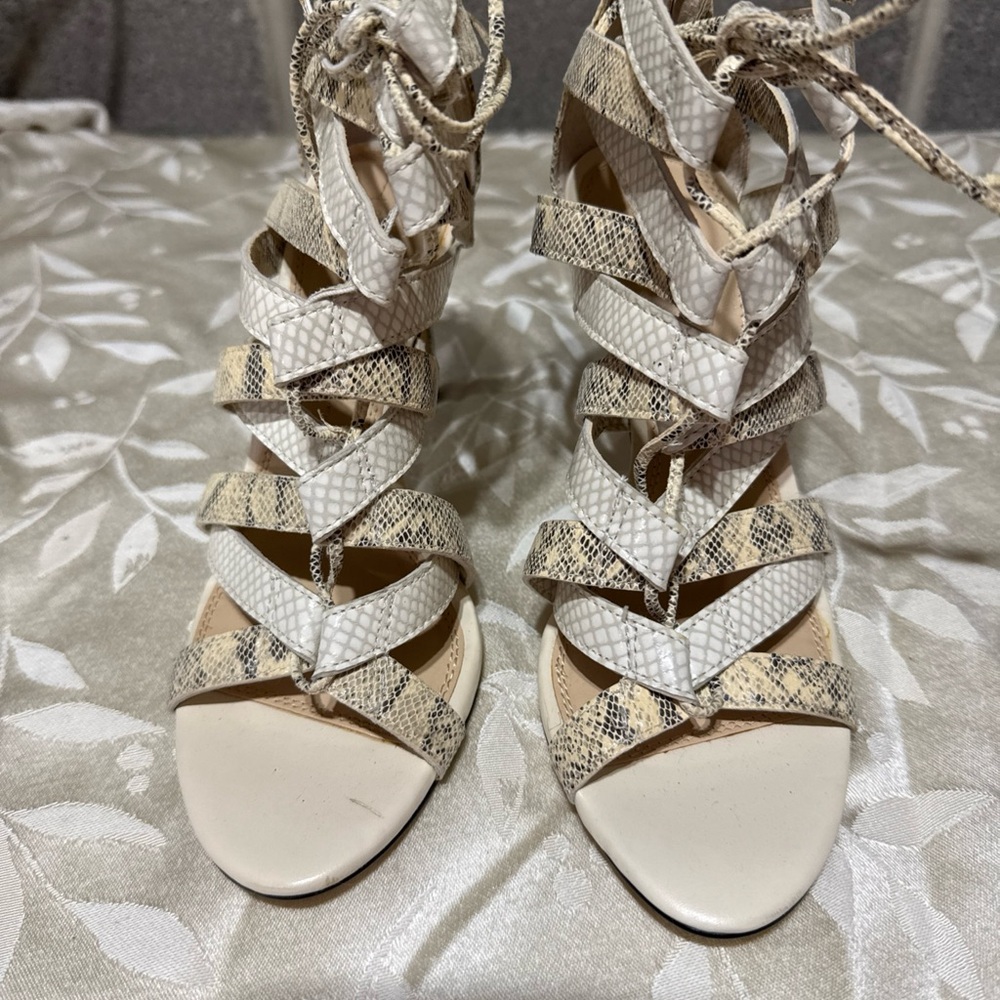 Banana Republic Cream and White Heels Strappy Design